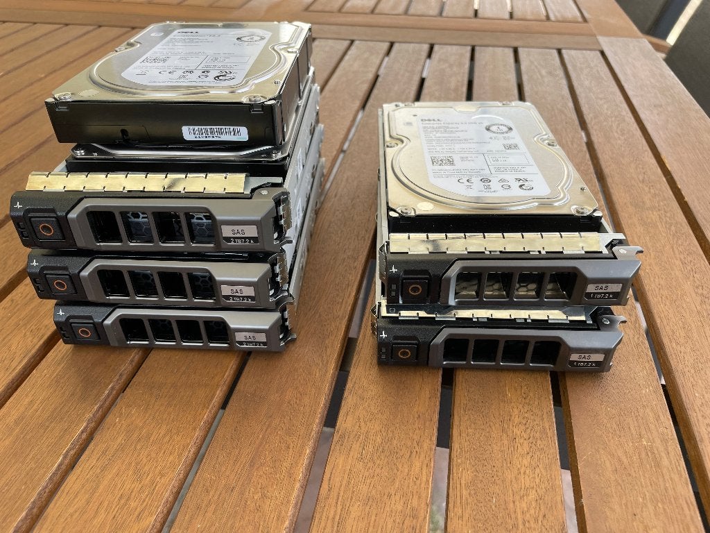 SAS HDD 2x1TB - 5x2TB - 15K RPM, Computers en Software, Harde schijven, Ophalen of Verzenden, Zo goed als nieuw, SAS, HDD