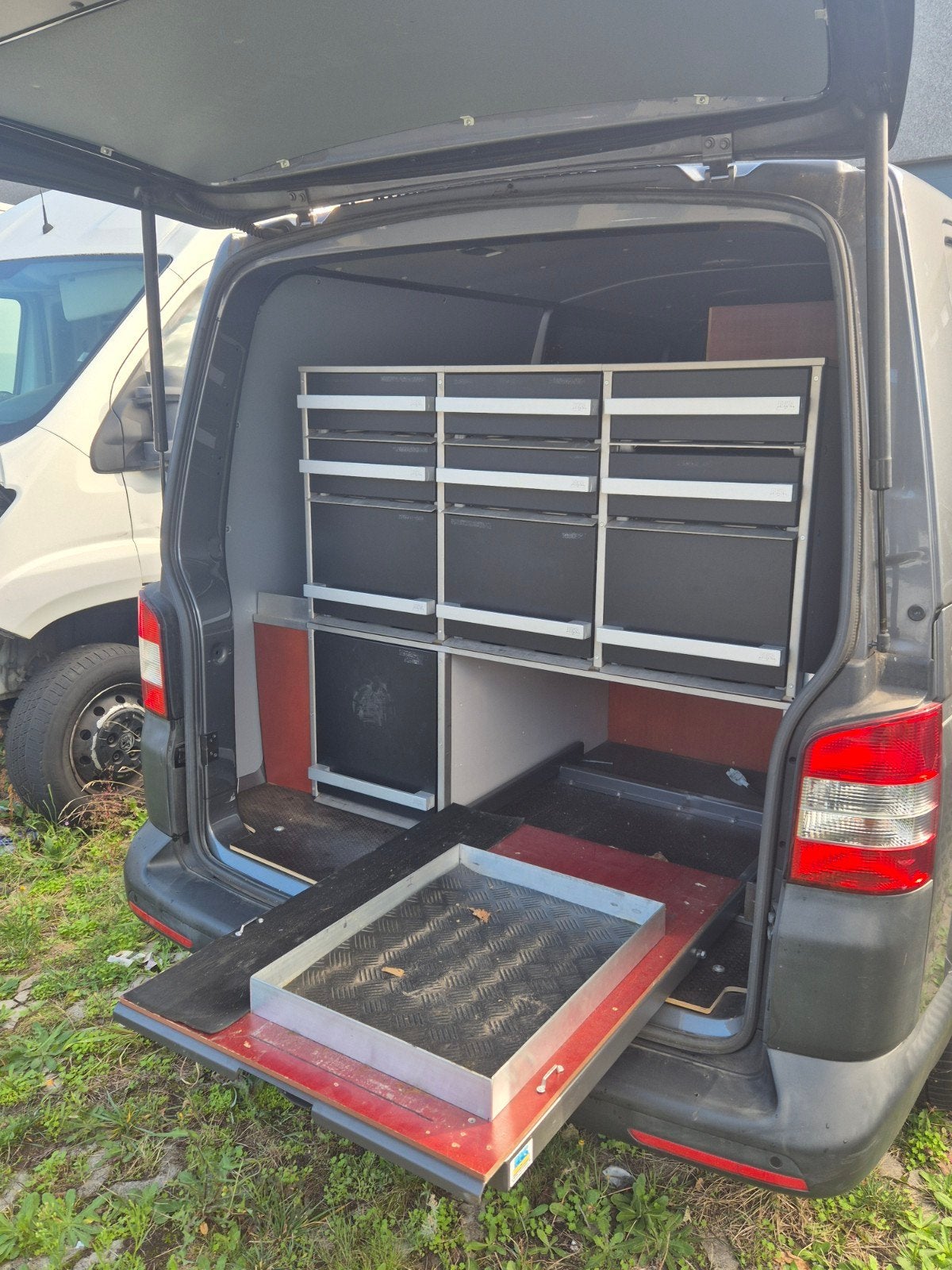 laadruimte inrichting VW Transporter L2, Enlèvement