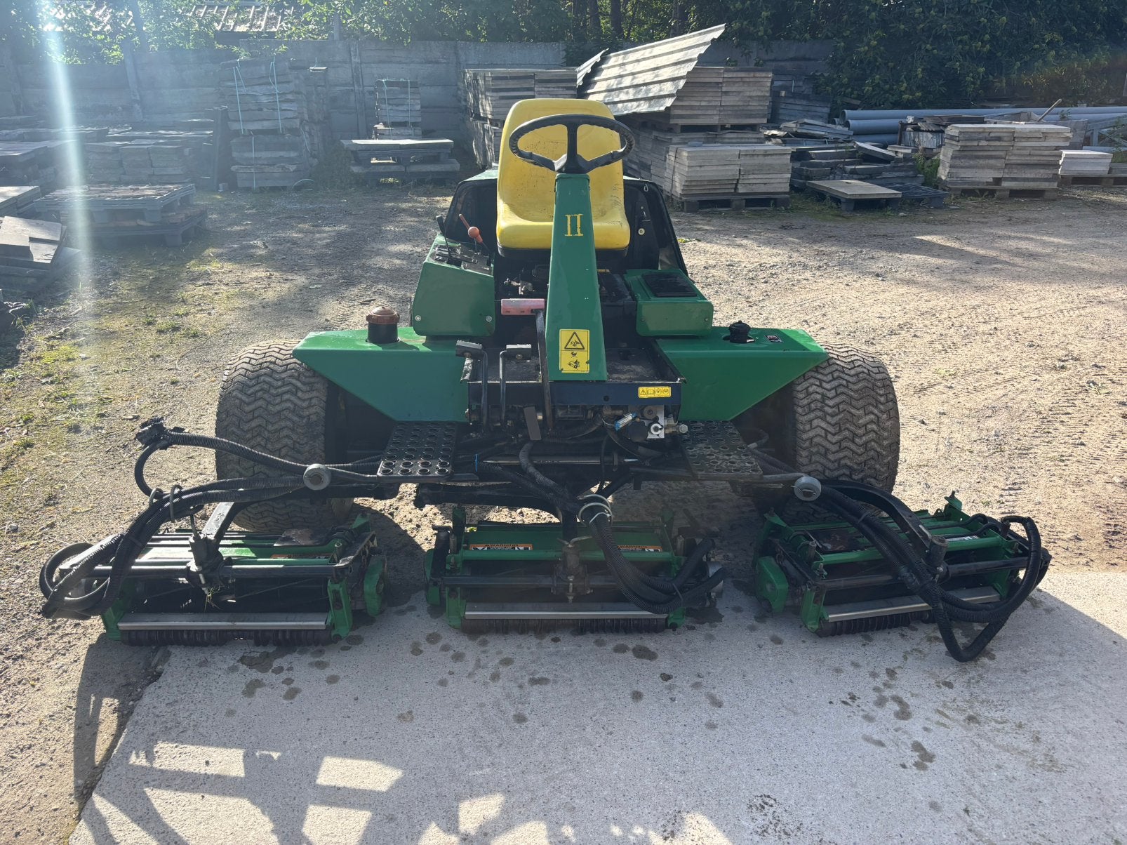 John deere 3235, Zakelijke goederen, Ophalen