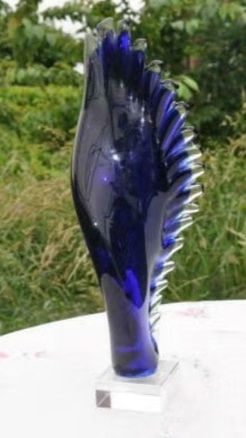 sculpture cristal bleu sur socle aile vague coquillage, Enlèvement ou Envoi