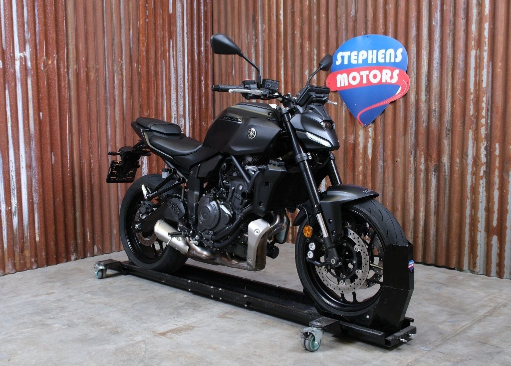 Yamaha MT 07 Tech Black 35kw, Motoren, Motoren | Yamaha, 2 cilinders, Occasion, Bedrijf, ABS