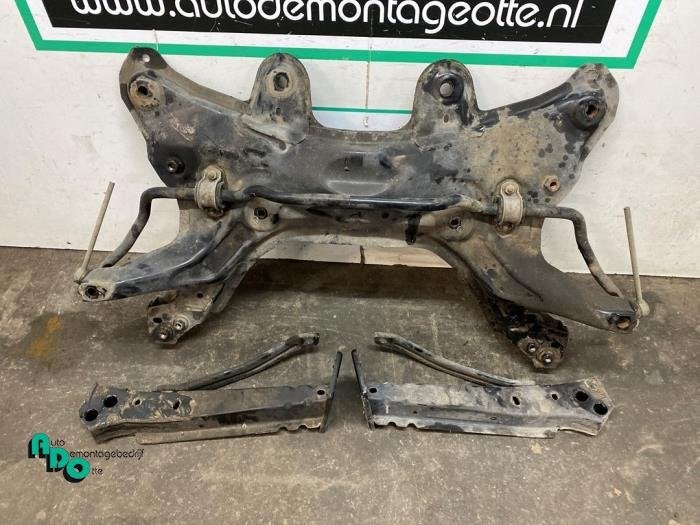 Faux châssis d'un Ford KA (KA 08-), -, 3 mois de garantie, -, -