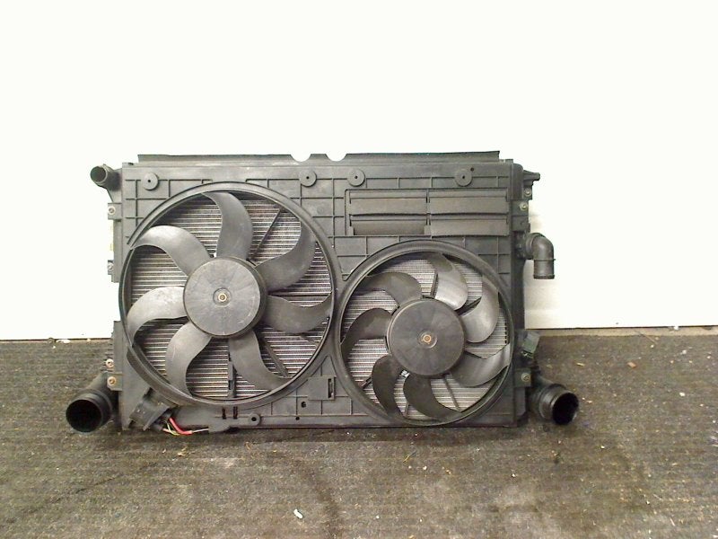 RADIATEUR EAU compleet Volkswagen Tiguan (5N1 / 2), Volkswagen, Volkswagen AG, Utilisé, Kundenbetreuung@volkswagen.de