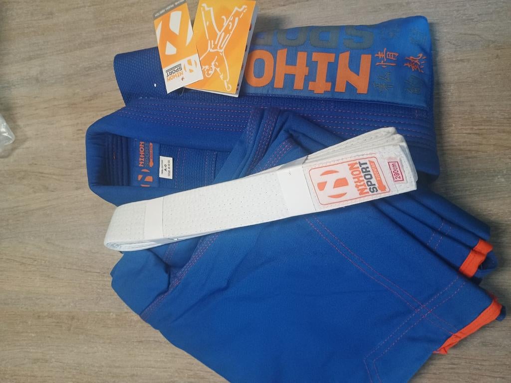 Nihon bjj gi blauw met witte belt, Ophalen of Verzenden