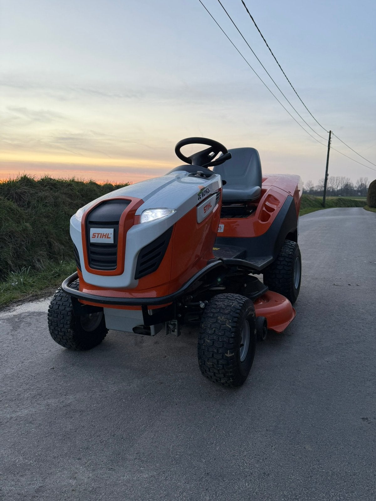Te koop: STIHL RT 5112.0 Z zitmaaier – bouwjaar 2022, Enlèvement, Comme neuf
