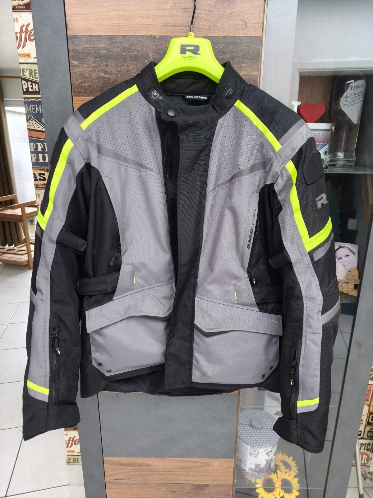 Motovest richa voor heren.maat xxl, Motoren, Kleding | Motorkleding, Ophalen of Verzenden