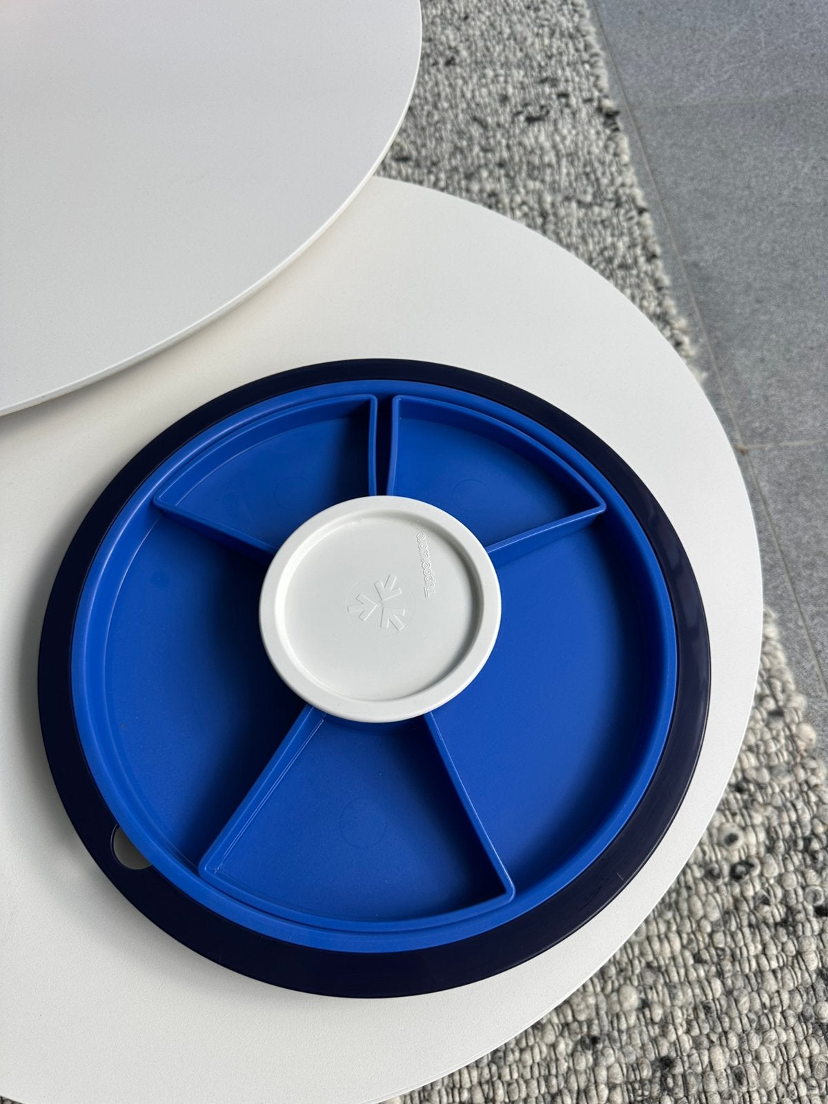 Tupperware schaal’voor hapjes, Ophalen, Zo goed als nieuw, Schaal