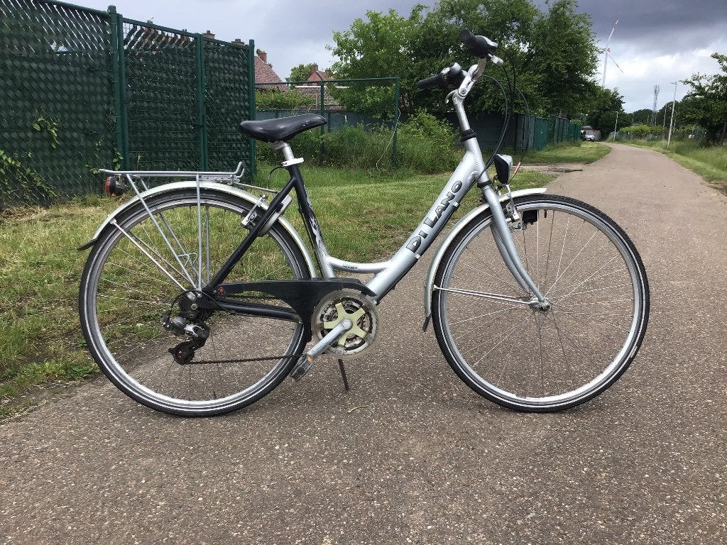 Damesfiets, Ophalen