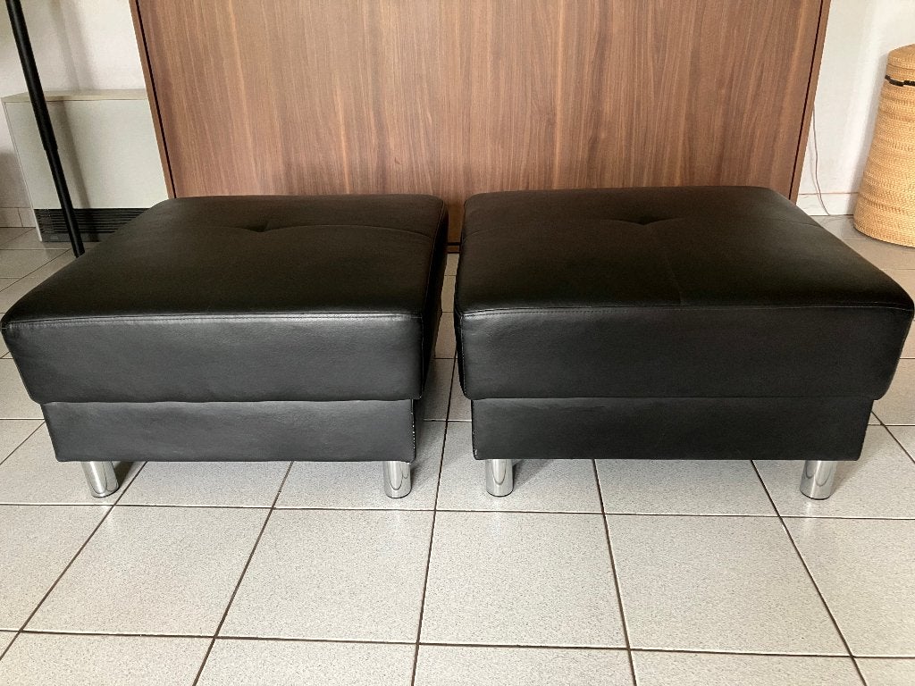 2 grands poufs noirs, Carré, Enlèvement, Utilisé, 50 à 75 cm