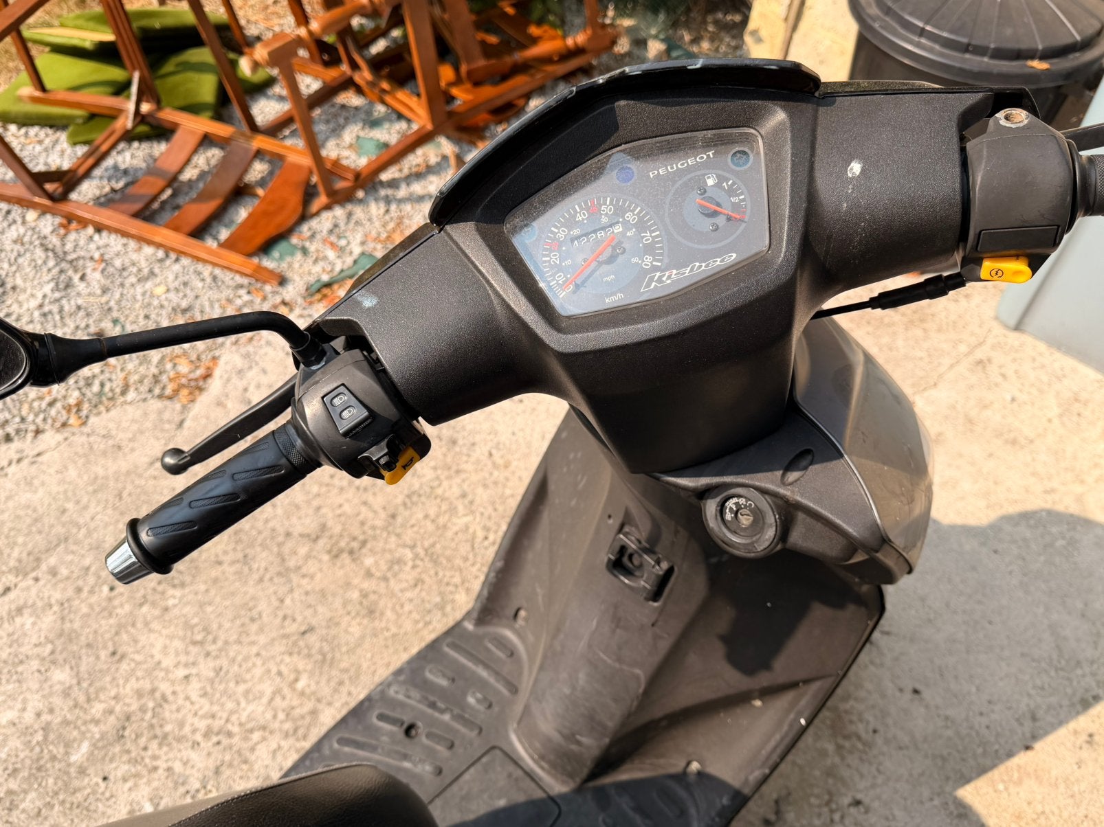 Peugeot kisbee 4t classeA, Enlèvement, Utilisé