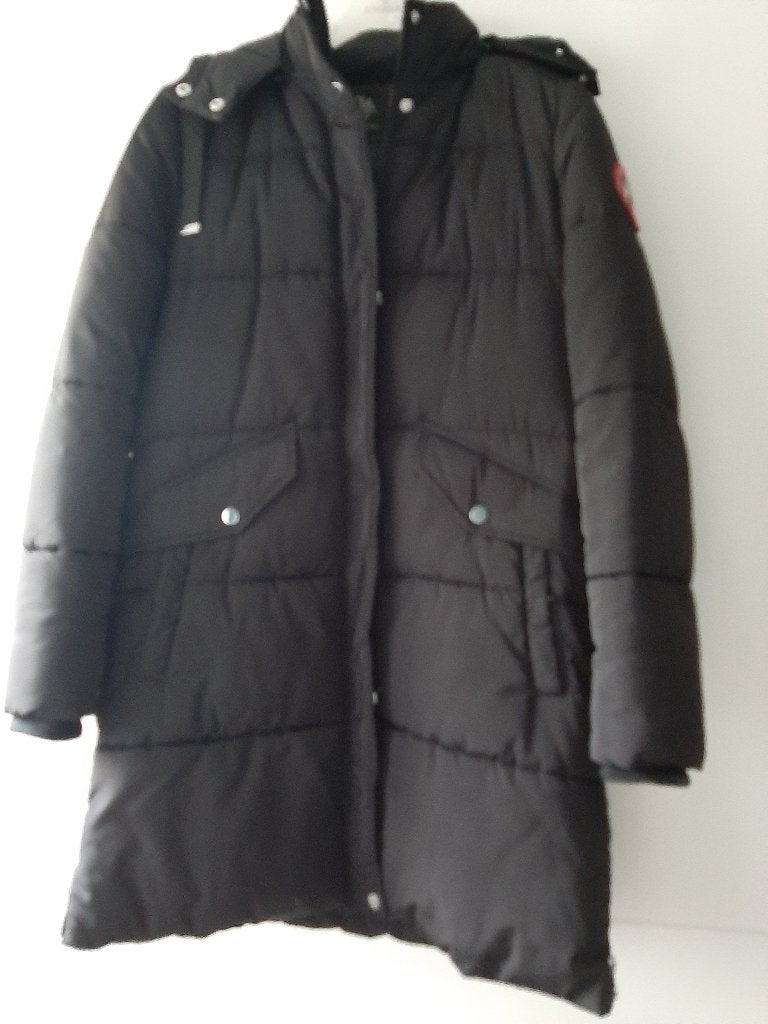 Warme winterjas zwart, met kap., Kleding | Dames, Ophalen, Zwart, Maat 42/44 (L), Zo goed als nieuw