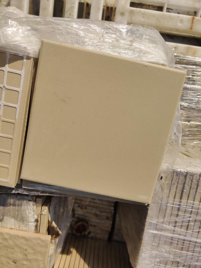Tegels 15*15, Doe-het-zelf en Bouw, Tegels, Ophalen