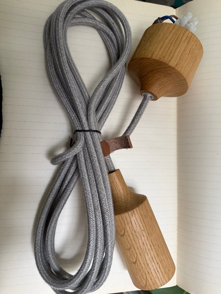 Lichte ophanging, Scandinavische stijl, eikenhout. NEGEN, Huis en Inrichting, Verzenden, Nieuw, Hout, Scandinave