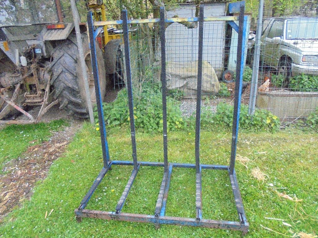 chevalet .support de panneaux pour bois ou verre, Enlèvement, Utilisé, Bois