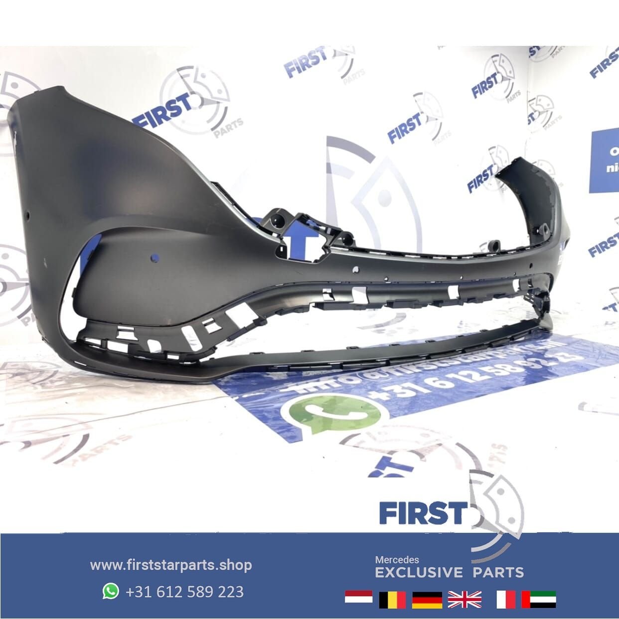 W293 ORIGINELE AMG VOORBUMPER Mercedes EQC AMG LINE 2019-202, Gebruikt, -, Voor, Ophalen of Verzenden