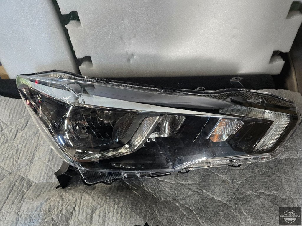 Nissan Micra K14 2017-2020 H7 Koplamp Rechts 260105FA4A, Auto-onderdelen, Takashima 1-chome 1-1
220-8686  Yokohama, NISSAN_SR@mail.nissan.co.jp