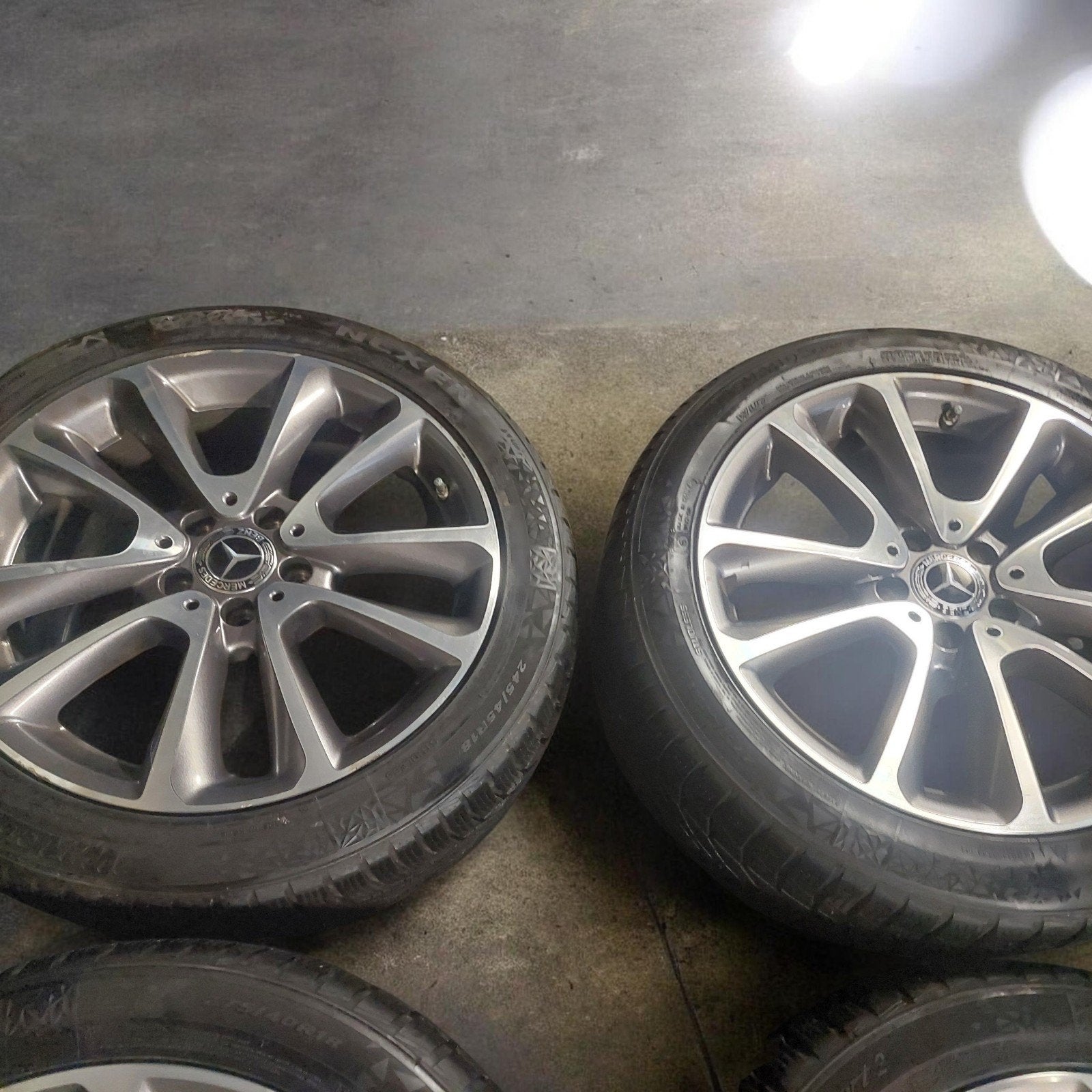 Â vendre 4 jantes Origine Mercedes Classe E W213, Enlèvement, Pneus hiver, Pneu(s)