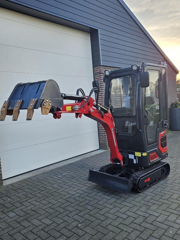 Mini-excavatrice MiniPelle Yama R10 à bras oscillant NOUVEAU, Enlèvement ou Envoi, Excavatrice