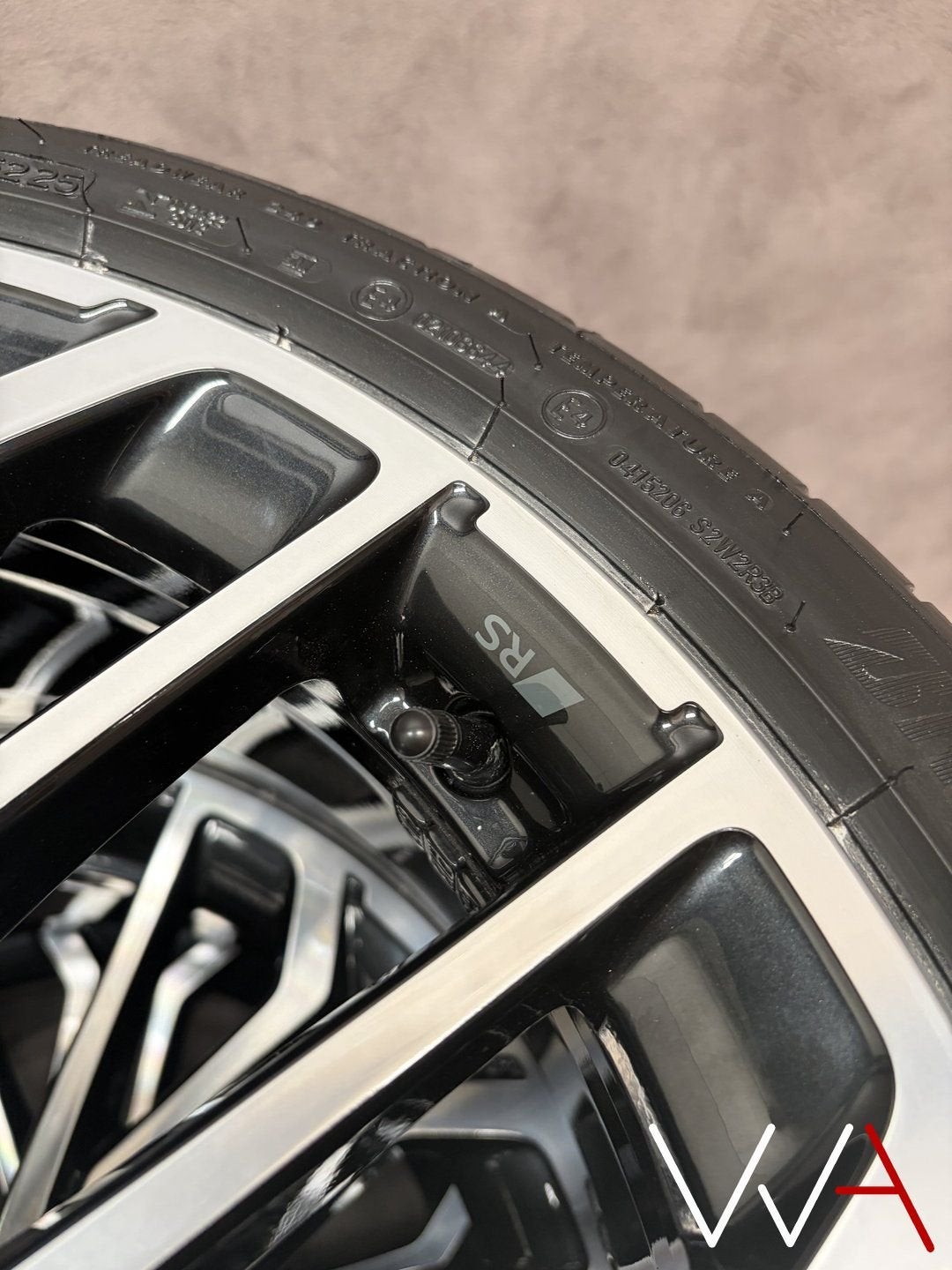 19'' Audi A3 S3 8Y Multispaak NIEUW Bridgestone velgen, Auto-onderdelen, 19 inch, -, -, Banden en Velgen