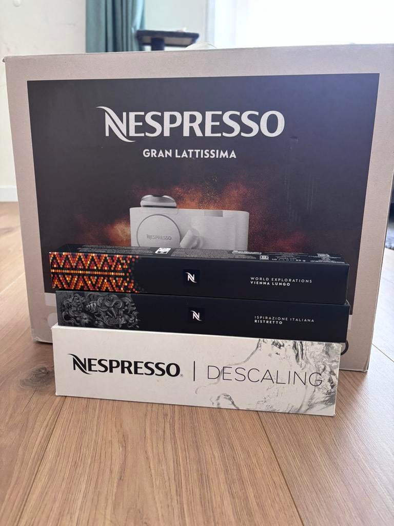 De’Longhi Lattissima One, Ophalen, Gebruikt, Koffiemachine, Koffiepads en cups