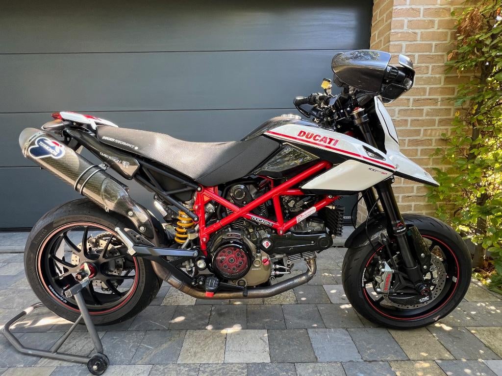 Ducati Hypermotard 1100 EVO SP, Plus de 35 kW, Échappement sport, 2 cylindres, Particulier