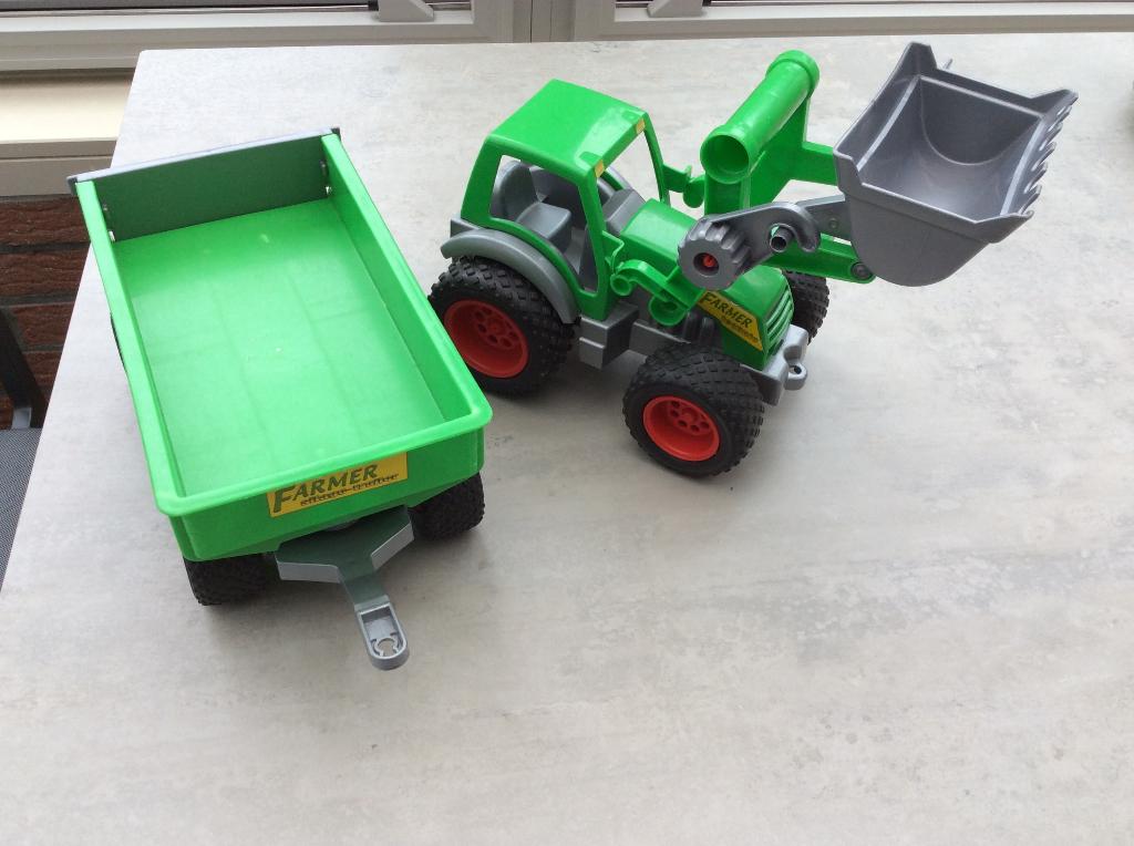 Traktor met aanhangwagen, Ophalen, Zo goed als nieuw