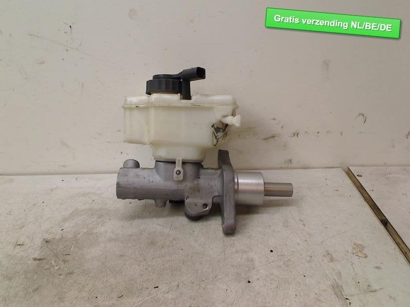 MAITRE CYLINDRE DE FREIN golf 6 Volkswagen Golf VI (5K1), Volkswagen, Volkswagen AG, Utilisé, Kundenbetreuung@volkswagen.de