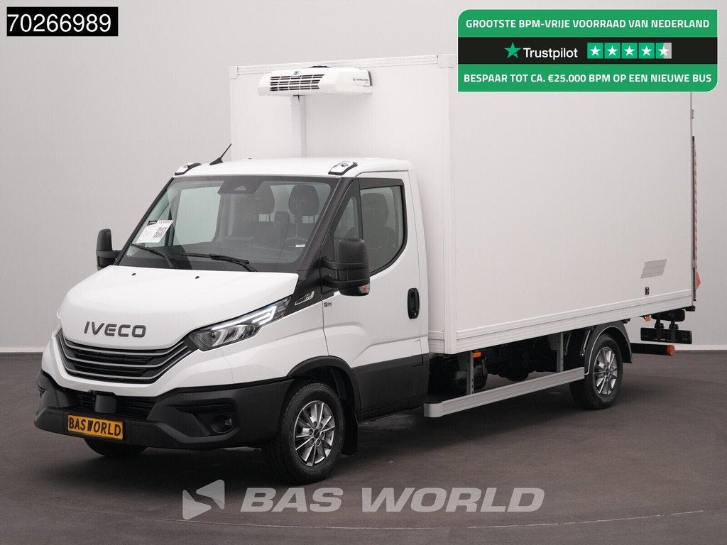 Iveco Daily 35S18 BPM VRIJ! 3.0L Koelwagen Laadklep Thermoki, Auto's, Automaat, Stof, Euro 6, 4 cilinders