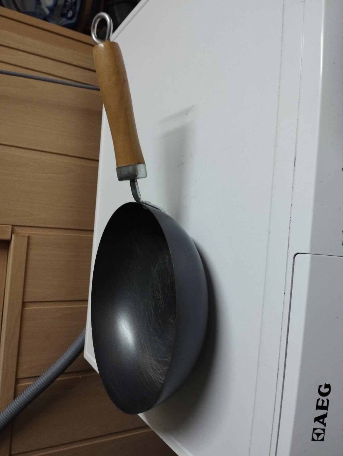 een braadpan kleur zwart met houten steel, Ophalen, Braadpan