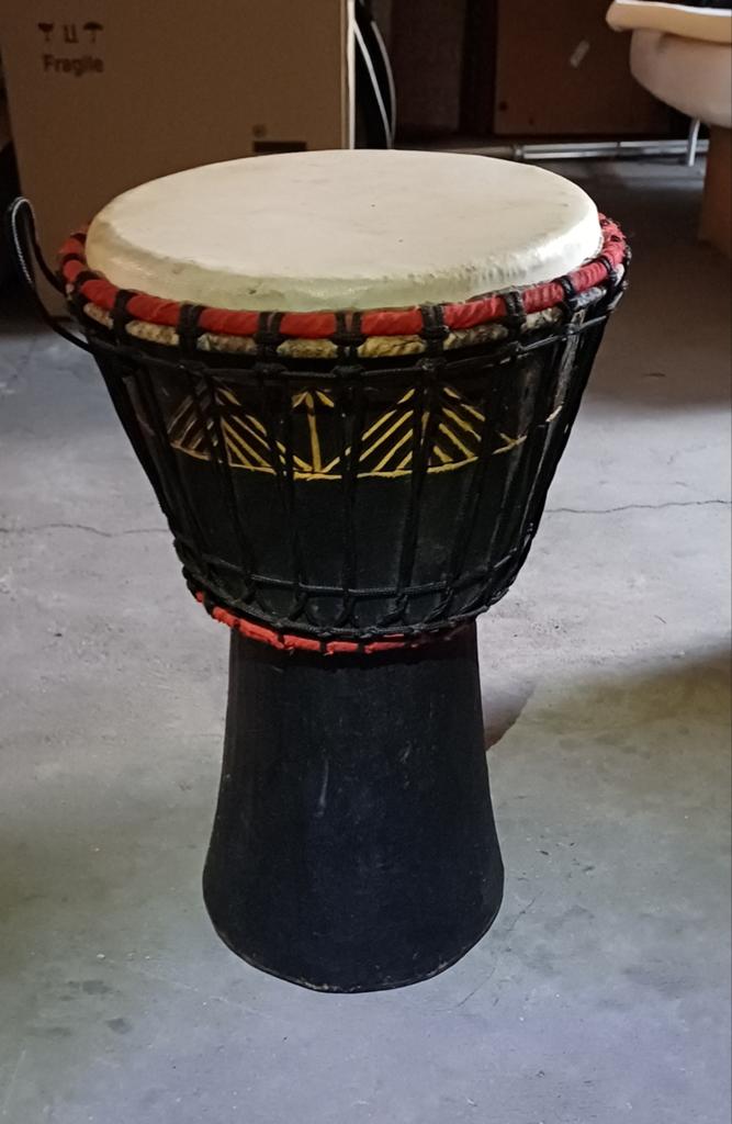 Djembe in goede staat. Ophalen in Gent, regio Dampoort., Ophalen