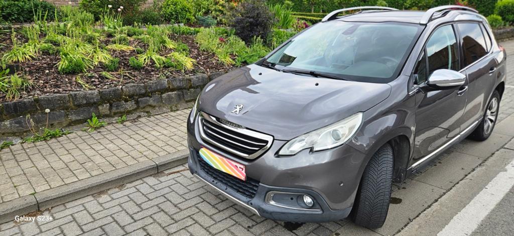 Peugeot 2008 full opties automatisch benzine, Automaat, Zwart, Beige, Leder
