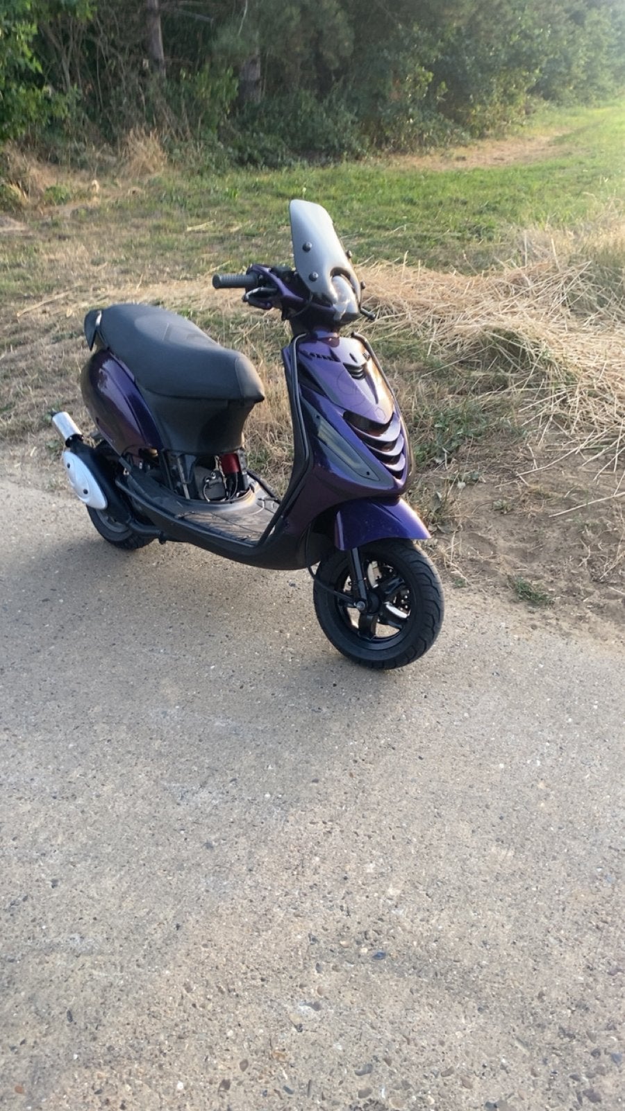 Zip 70cc a klasse nieuwstaat, Ophalen, Zo goed als nieuw, Benzine, Zip