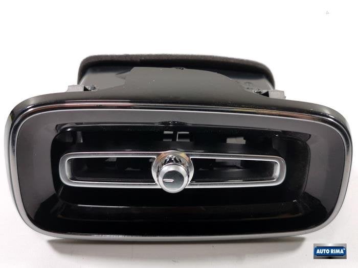 Grille aération tableau de bord d'un Volvo XC40, -, 3 mois de garantie, -, -