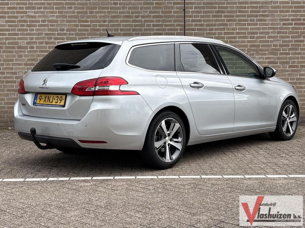 Peugeot 308 SW 1.2 e-THP Première | Pano | Leder, Auto's, Peugeot, 115 g/km, Zilver of Grijs, Overige kleuren, Bedrijf