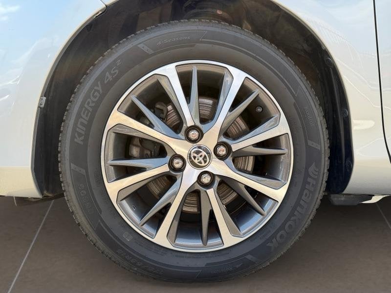 Toyota Yaris Y20, Argent ou Gris, Achat, Euro 6, https://public.car-pass.be/vhr/3876d18b-72f4-4908-a02a-7c20b4059150