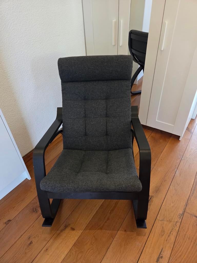 Fauteuil Poang, Ophalen
