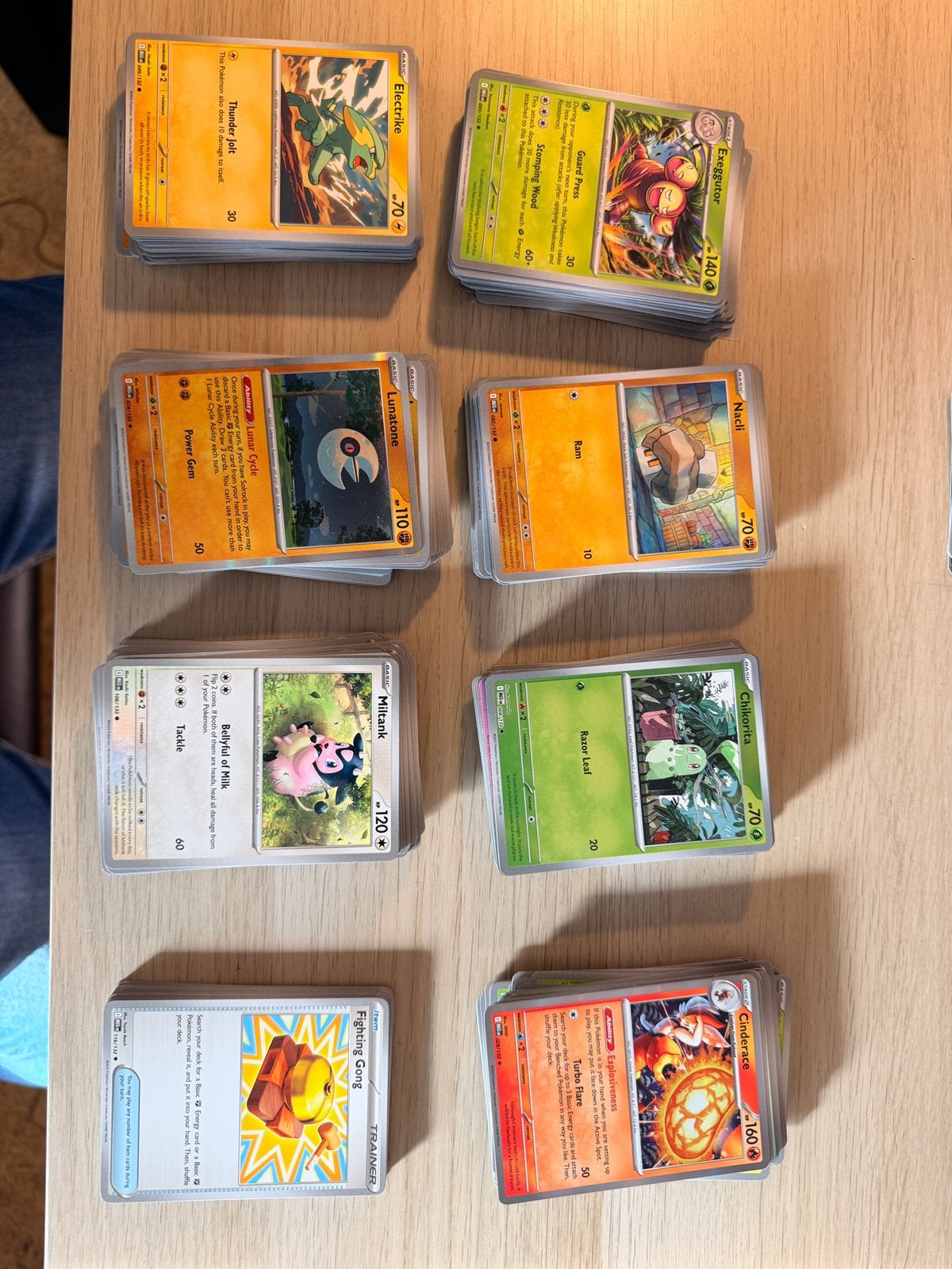 Bulk kaarten MEG 350 stuks, Hobby en Vrije tijd, Verzamelkaartspellen | Pokémon, Ophalen, Zo goed als nieuw