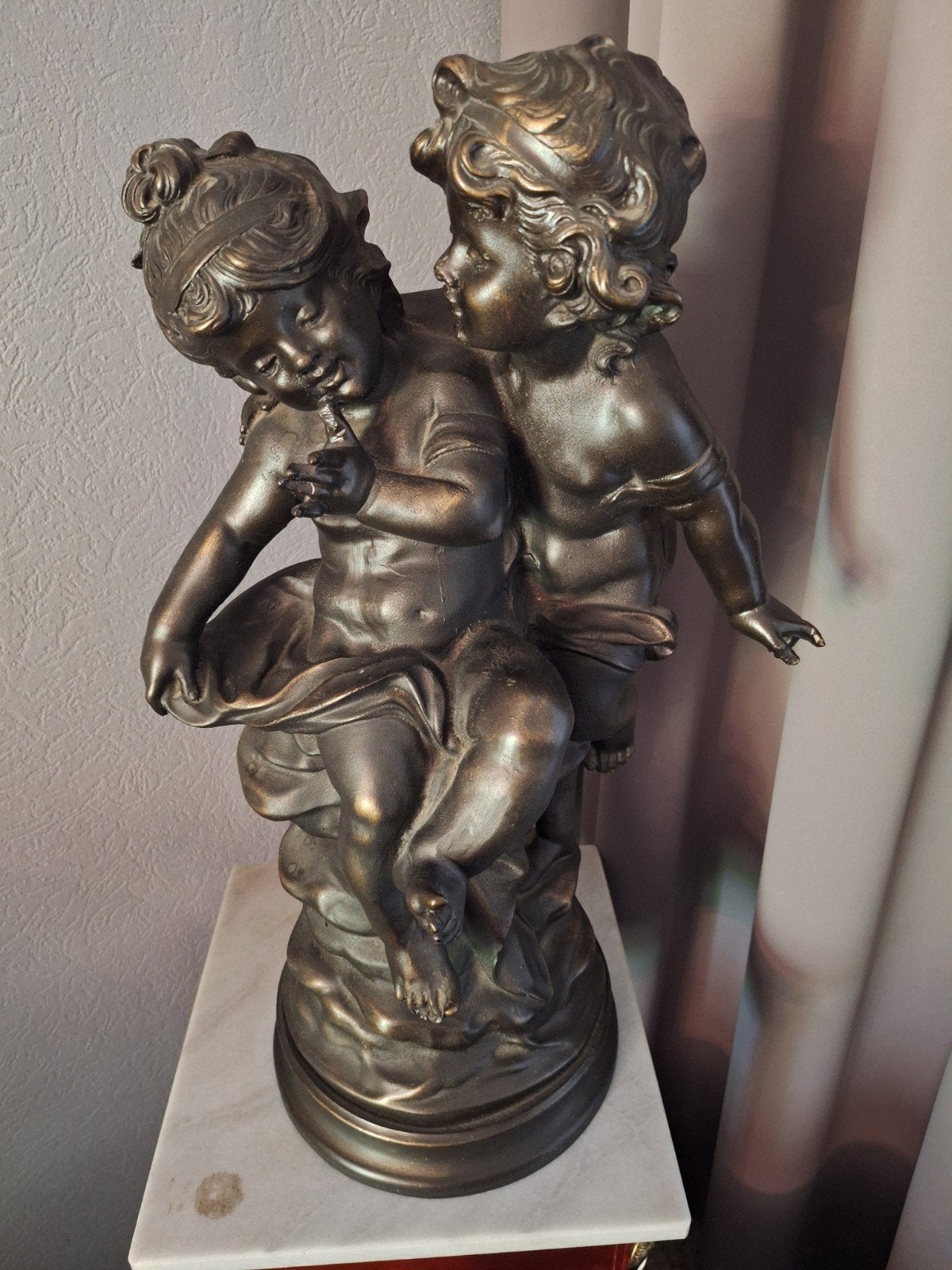 Bronzen beeld, Ophalen