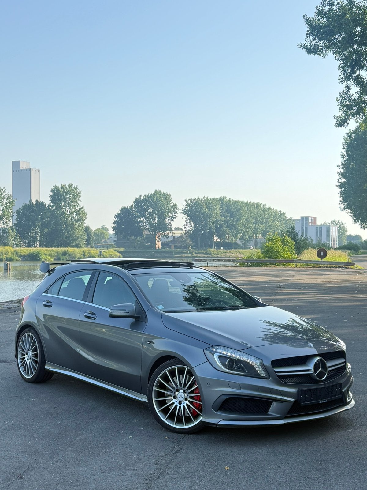 Mercedes Benz AMG A45 4Matic gekvvk + overname mogelijk, Auto's, Mercedes-Benz, Bedrijf, A-Klasse, 4x4, ABS, Achteruitrijcamera
