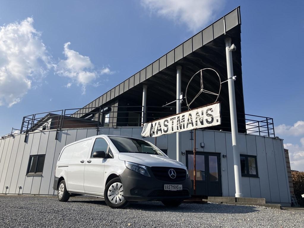 Mercedes-Benz Vito 114 24.785 € + BTW / 37.644km / Automaat, Monovolume, 136 pk, Wit, Diesel