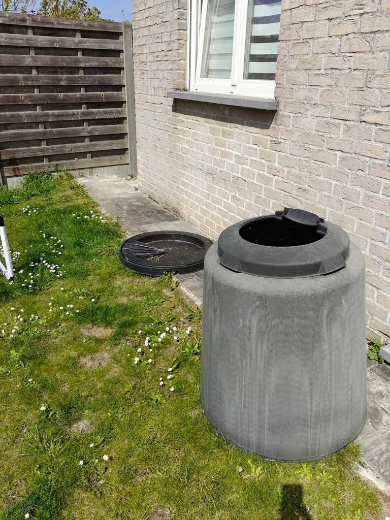 Gratis compostvat (deksel ontbreekt), 75 tot 150 liter, Ophalen, Gebruikt