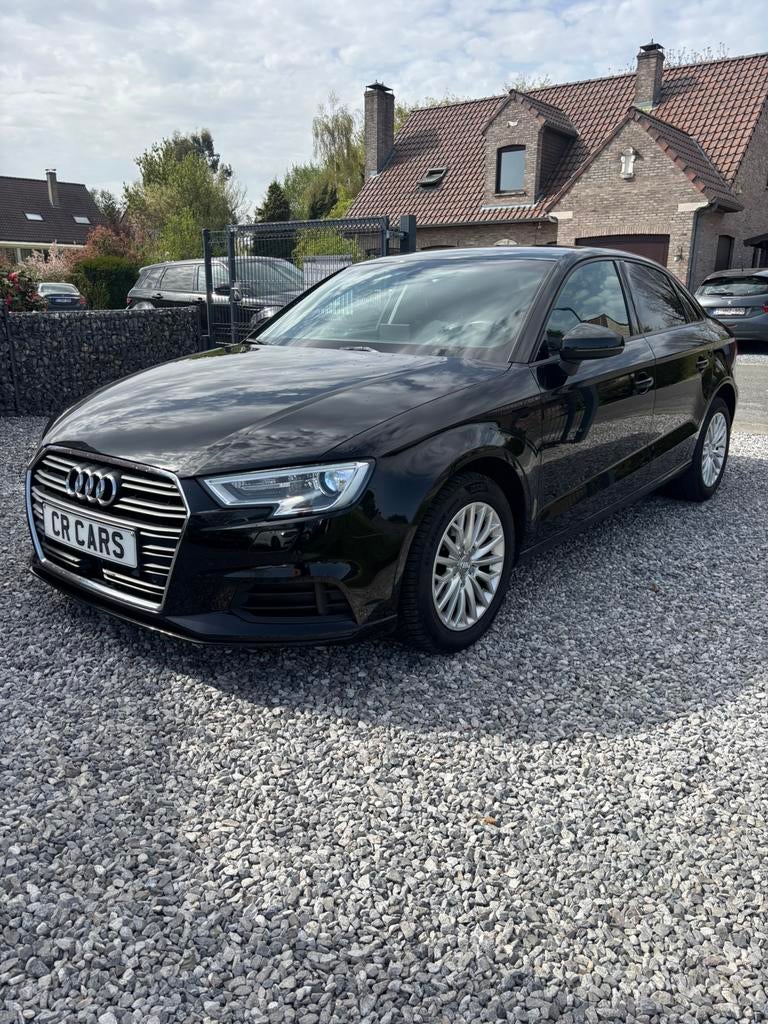 Audi A3 1.6TDI Facelift année 2017, Auto's, 4 deurs, Zwart, Particulier, Te koop