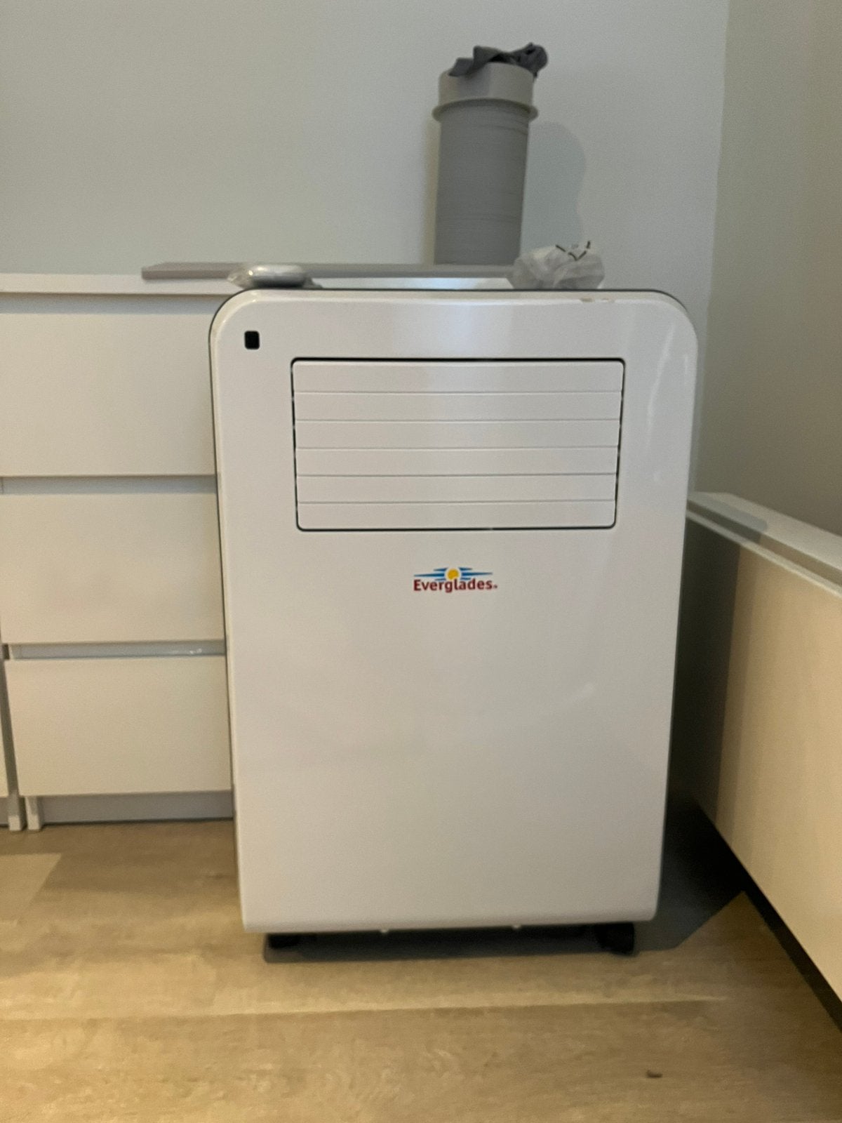 Mobiele airco (amper gebruikt), Ophalen, Zo goed als nieuw, Mobiele airco