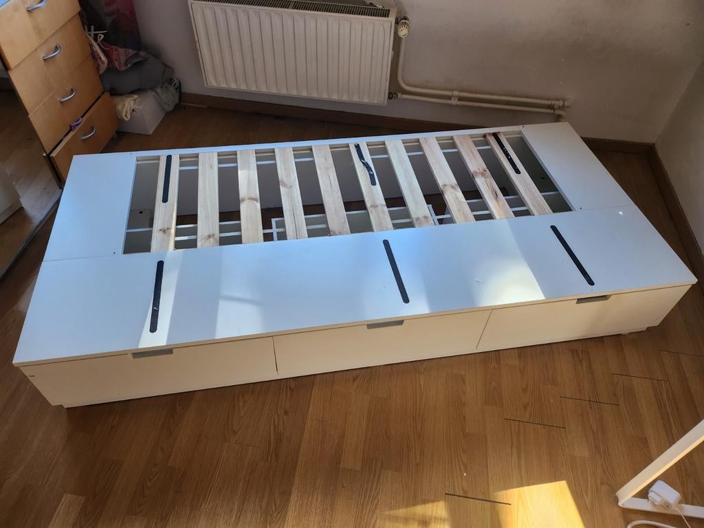 Lit en très bon état de 90x200cm, 90 cm, Une personne, Enlèvement, Utilisé