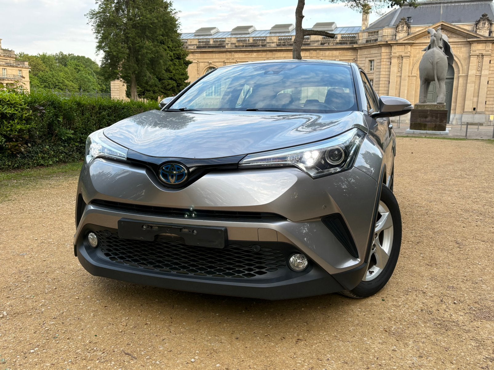 C-HR Hybrid 1.8i VVT-i C-LUB - Navigation- Carnet TOYOTA, Autos, Argent ou Gris, Achat, Euro 6, 72 kW