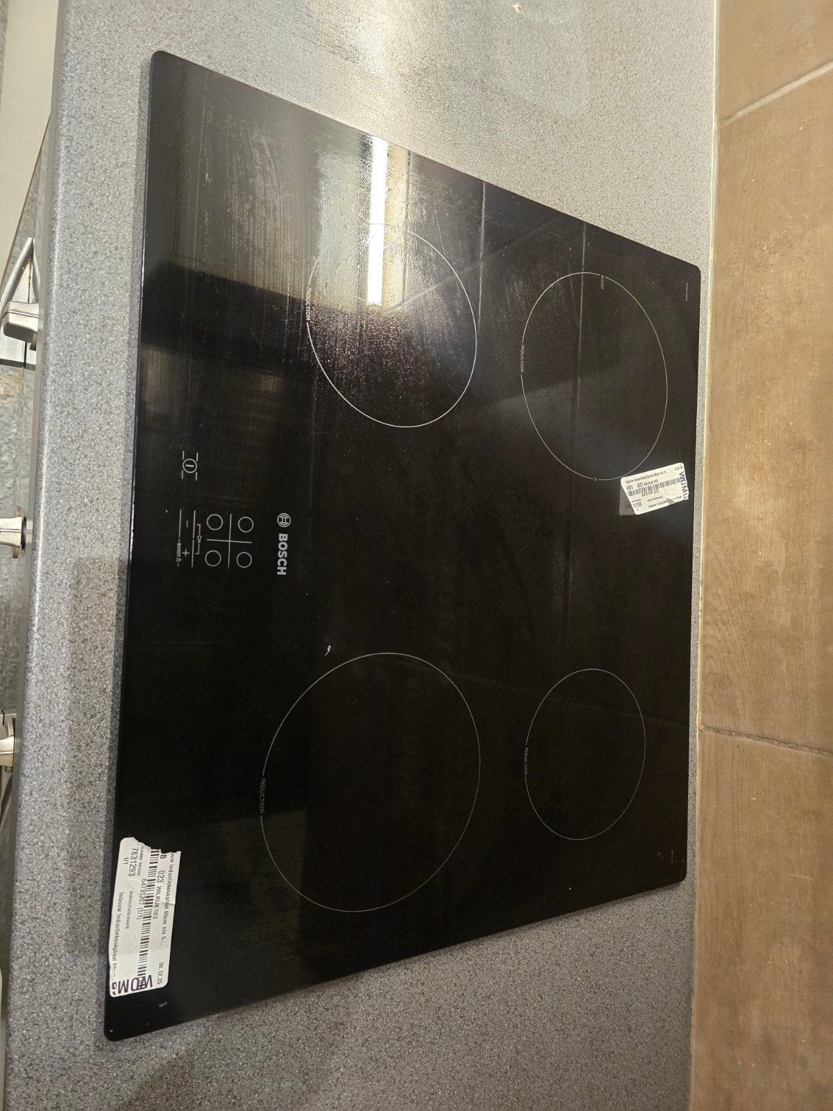Les plaques électriques sont comme neuves, Electroménager, Tables de cuisson, Classe énergétique A ou plus économe, 4 zones de cuisson