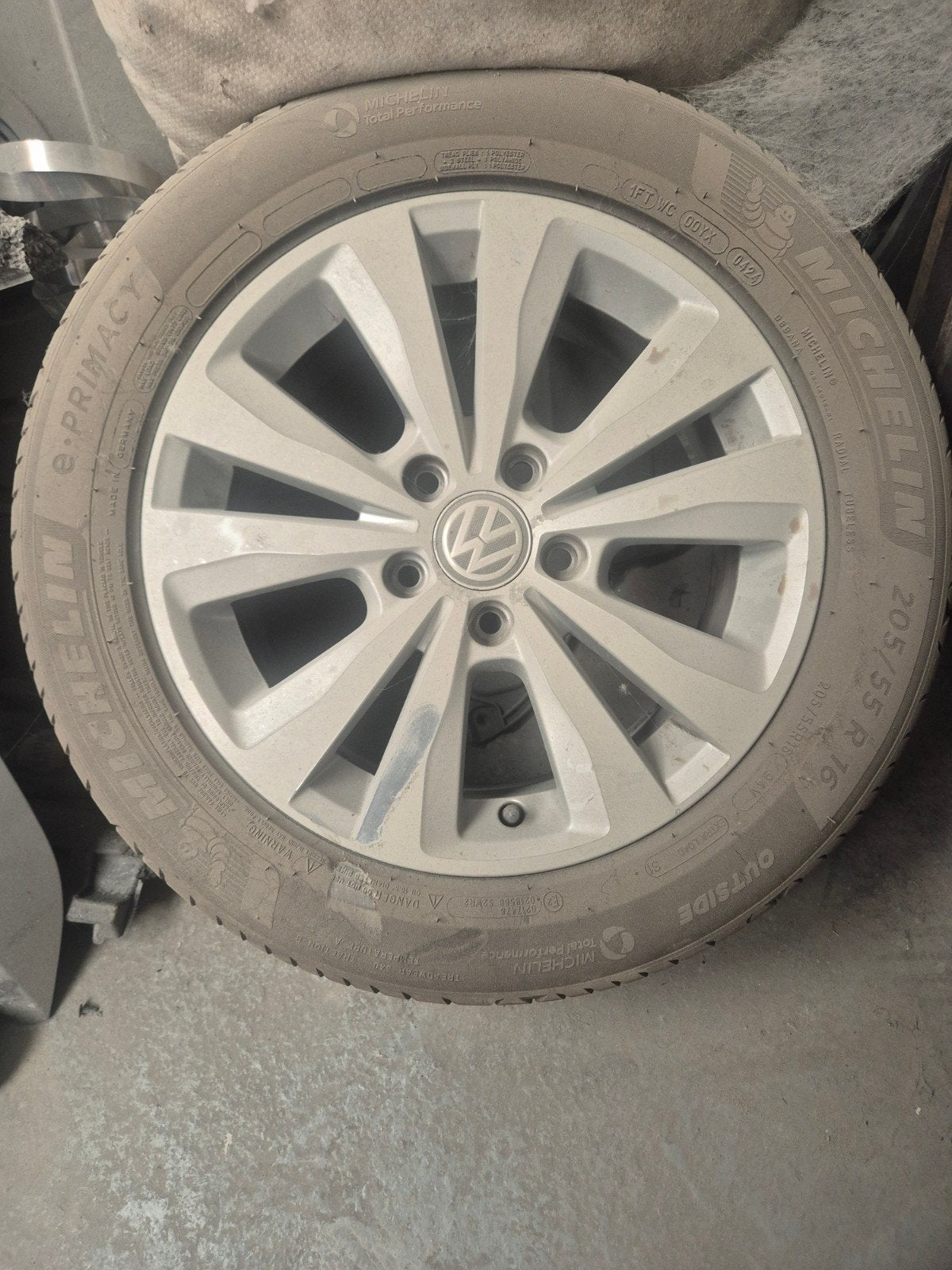 Velgen met banden  205/55/16" goede banden Golf 7, Auto-onderdelen, Ophalen, 16 inch, Banden en Velgen, Nieuw