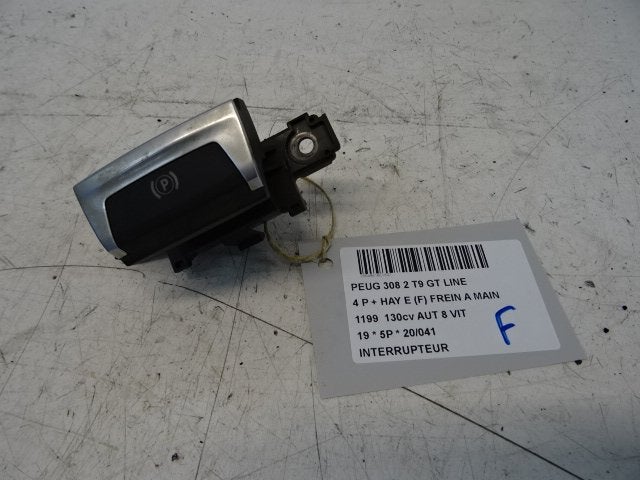 COMMUTATEUR 308 (L3 / L8 / LB / LH / LP) (96785851VV00), Kontakt-peugeot@peugeot.com, Utilisé, Peugeot Deutschland GmbH, Bahnhofsplatz
65423  Rüsselsheim, DE