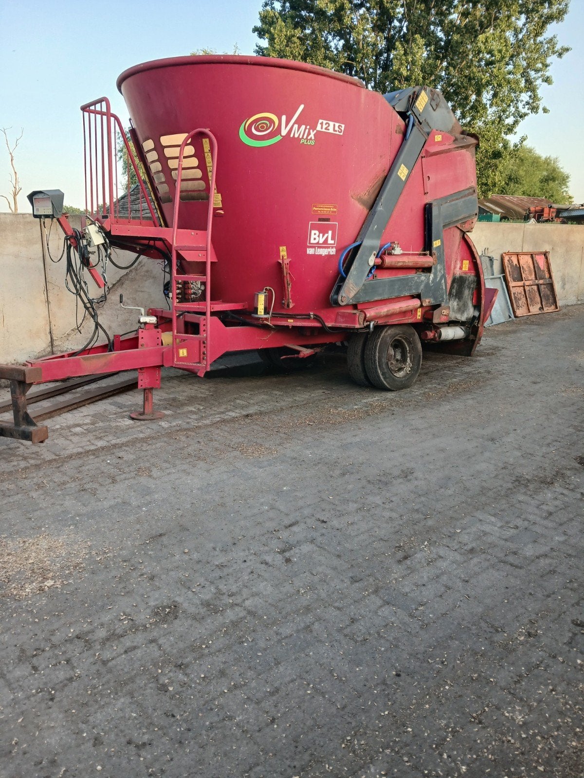 Mengwagen bvl 12 m³, Zakelijke goederen, Ophalen