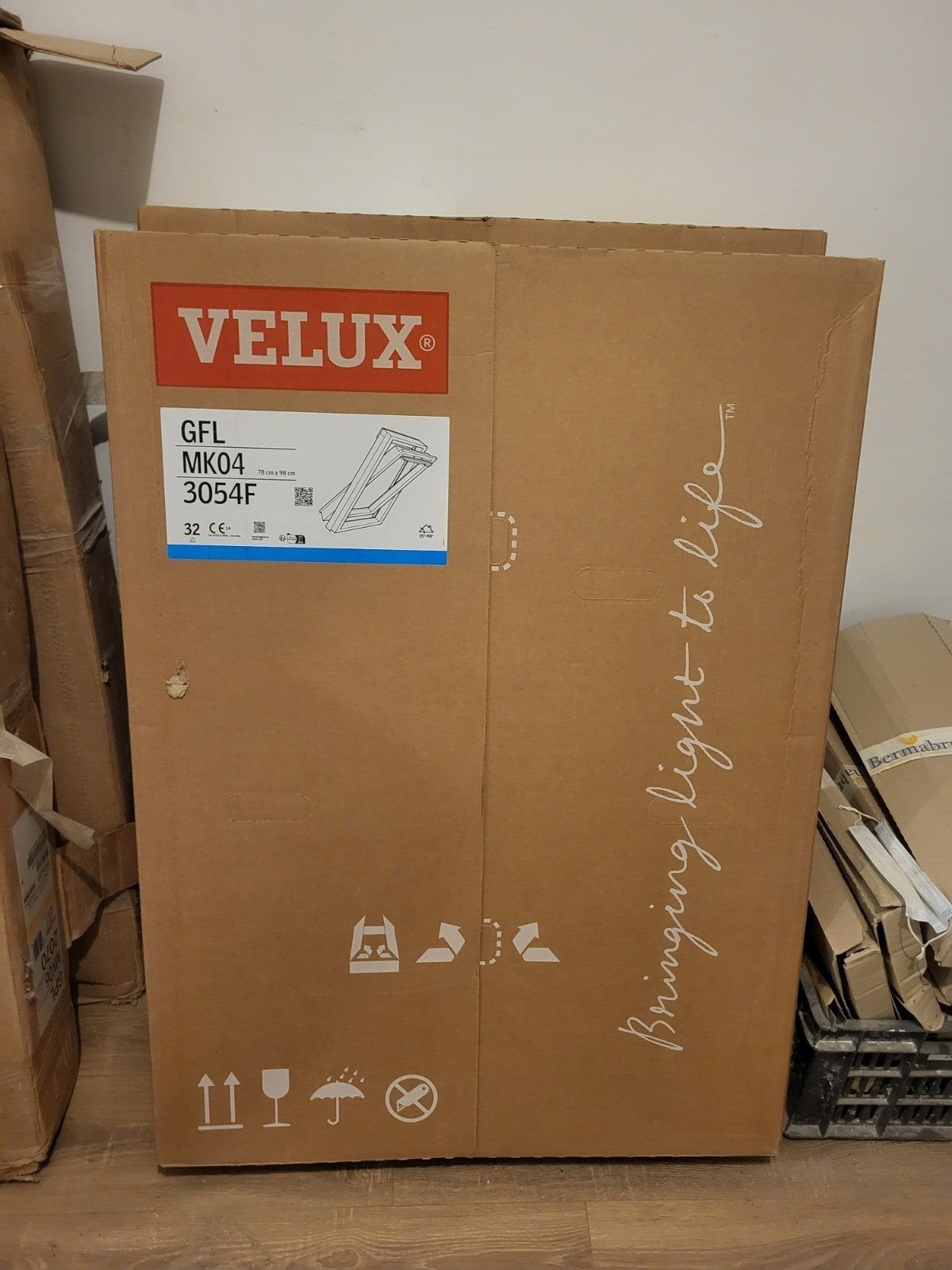 Velux MK04 78x98.  Neuf dans son emballage d'origine, Bricolage & Construction, Enlèvement, Neuf, Double vitrage